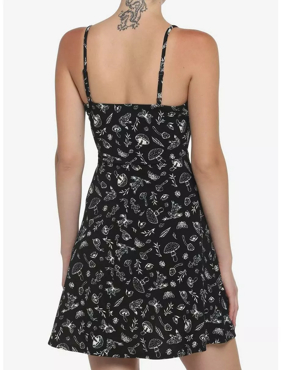 THORN&FABLE Thorn And Fable Mushroom Forest Skater Dress 5 THORN&FABLE Thorn And Fable Mushroom Forest Skater Dress - Image 3