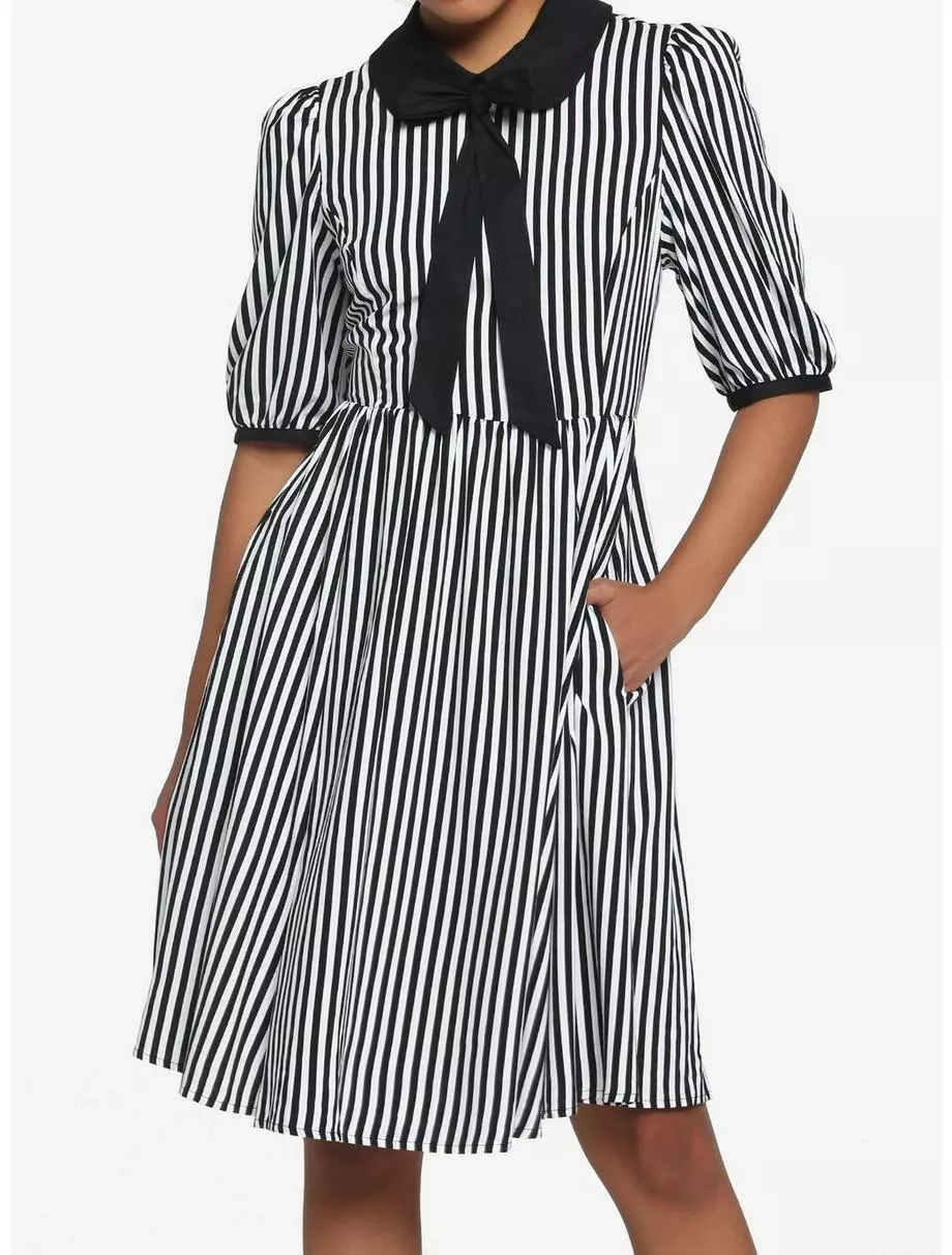 THORN&FABLE Black & White Stripe Bow Retro Dress 3 THORN&FABLE Black & White Stripe Bow Retro Dress