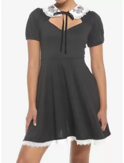 THORN&FABLE Mushroom Foliage Lace Collar Cutout Sweetheart Dress