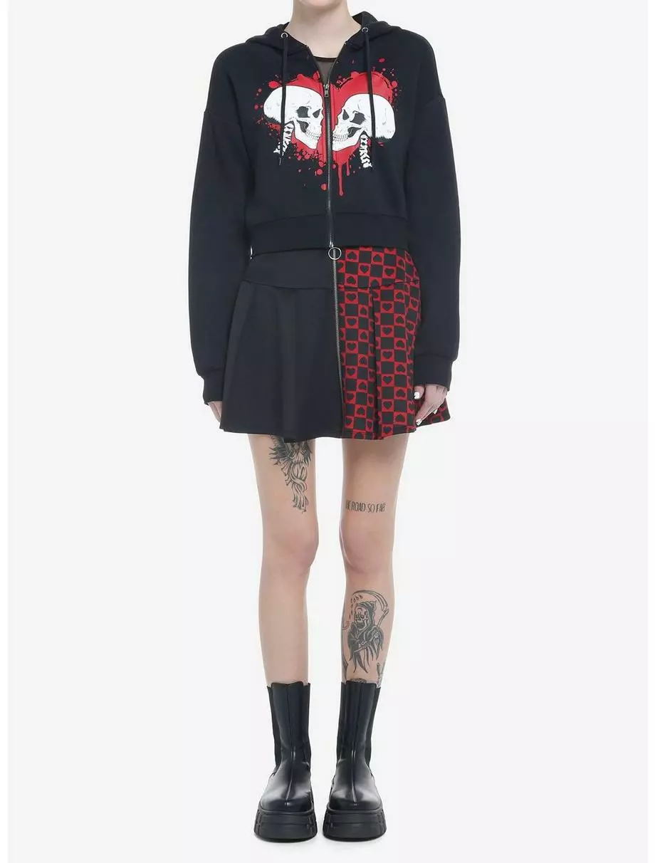 SOCIALCOLLISION Skulls In Love Girls Crop Hoodie 4 SOCIALCOLLISION Skulls In Love Girls Crop Hoodie - Image 2