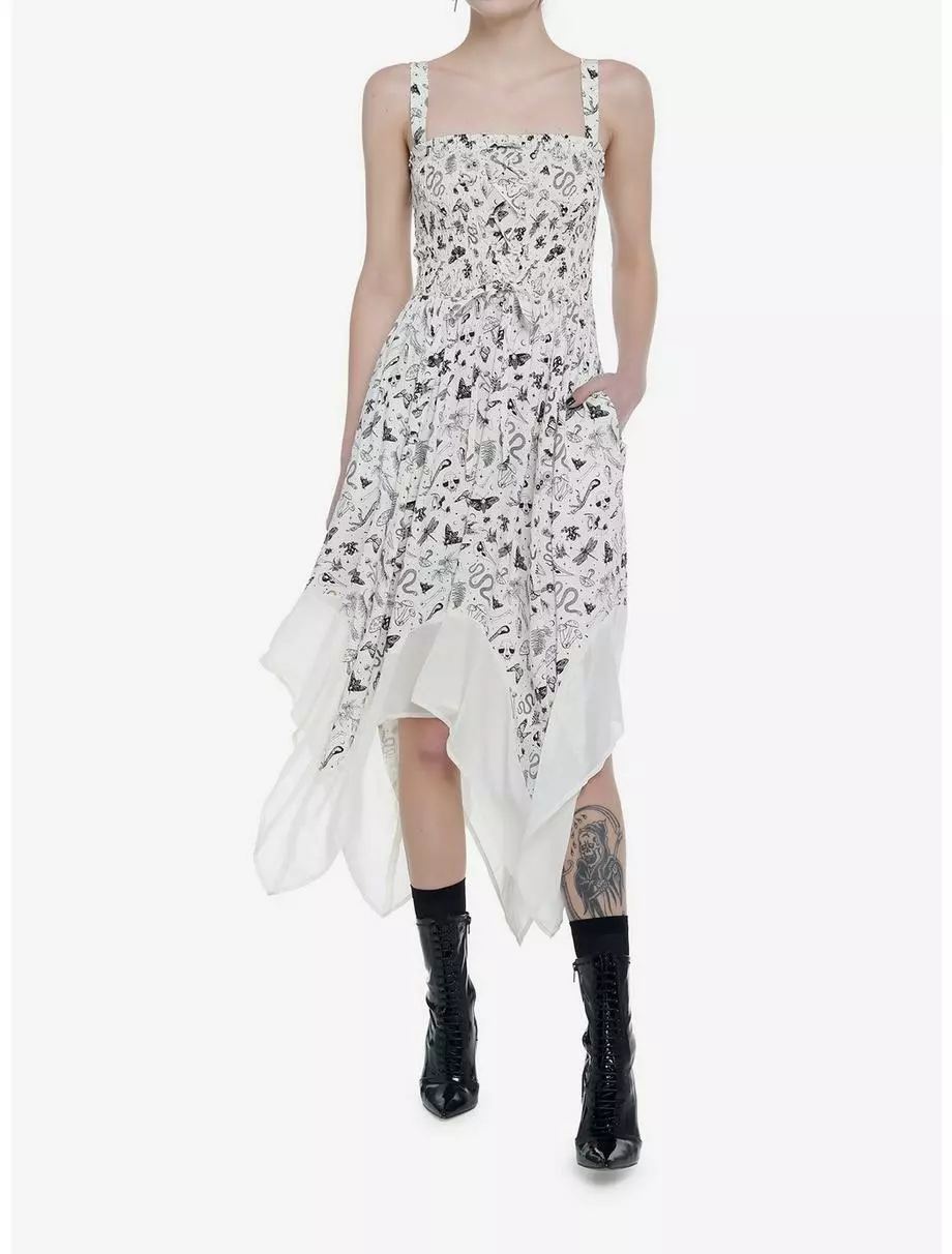 THORN&FABLE Ivory Cottagecore Hanky Hem Dress 3 THORN&FABLE Ivory Cottagecore Hanky Hem Dress