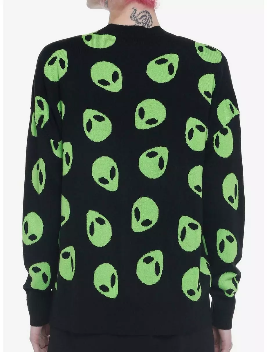 SOCIALCOLLISION Green Alien Girls Oversized Cardigan 5 SOCIALCOLLISION Green Alien Girls Oversized Cardigan - Image 3