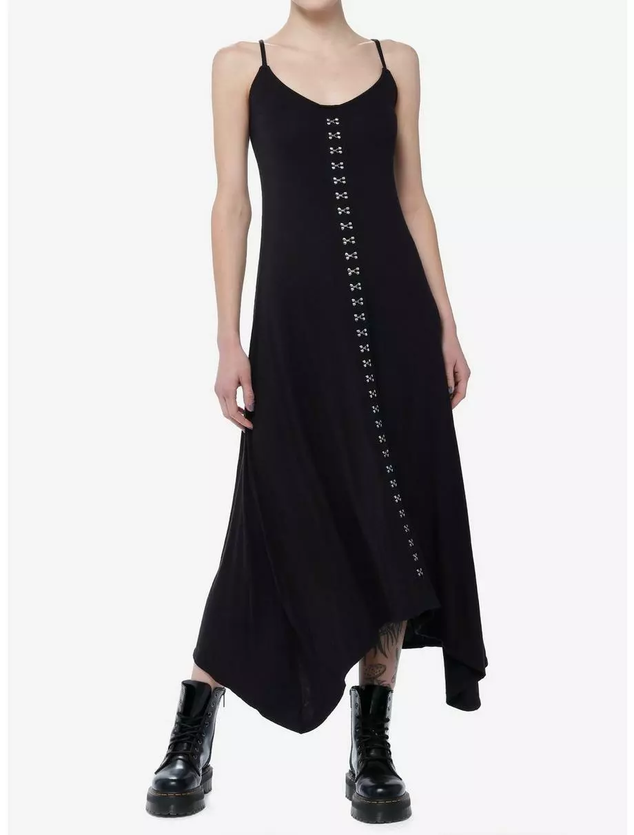 COSMICAURA Black Hook-And-Eye Shark Bite Maxi Dress 4 COSMICAURA Black Hook-And-Eye Shark Bite Maxi Dress - Image 2
