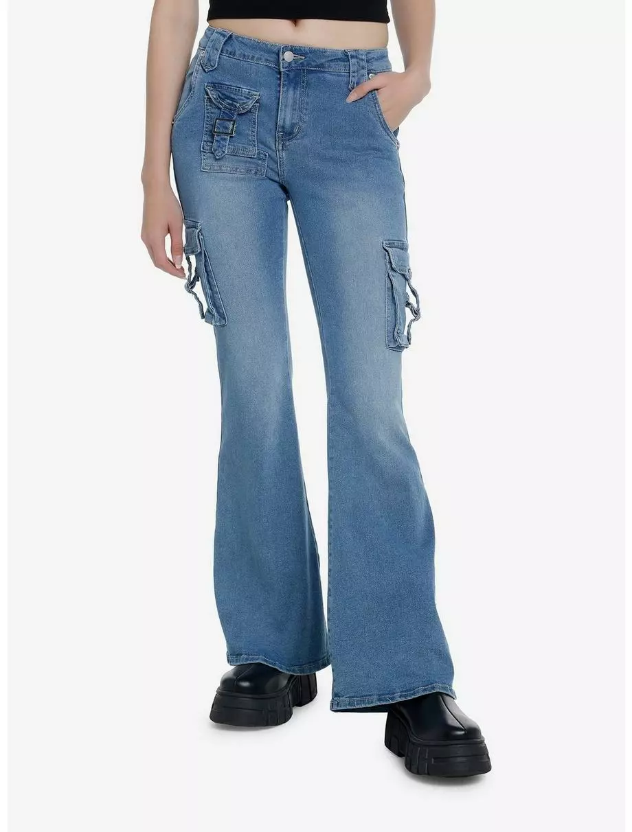 SOCIALCOLLISION Indigo Multi-Pocket Denim Flare Jeans 3 SOCIALCOLLISION Indigo Multi-Pocket Denim Flare Jeans