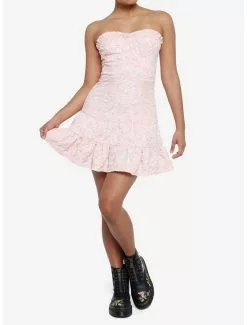 Pink Floral Tiered Strapless Dress 6 Pink Floral Tiered Strapless Dress -Hoodies And Sweaters Shop 20308689 av1